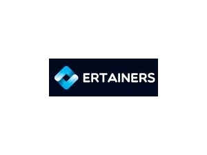 Ertainers Adam Hejnowicz